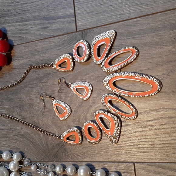 Costume jewelry bundle lot #1 - Picture 5 of 7